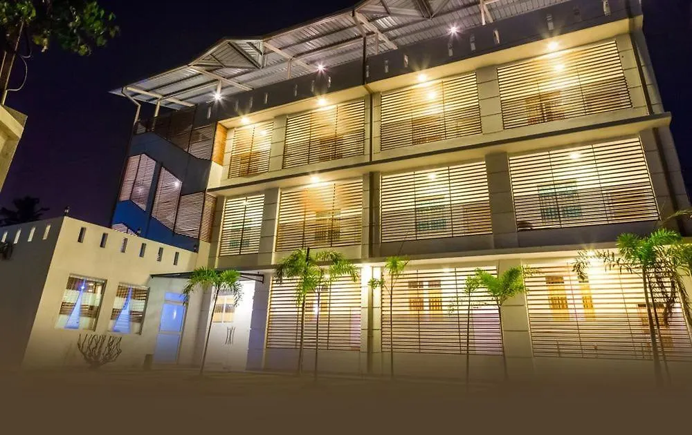 Hotel Crown Plaza Katunayake 니곰보